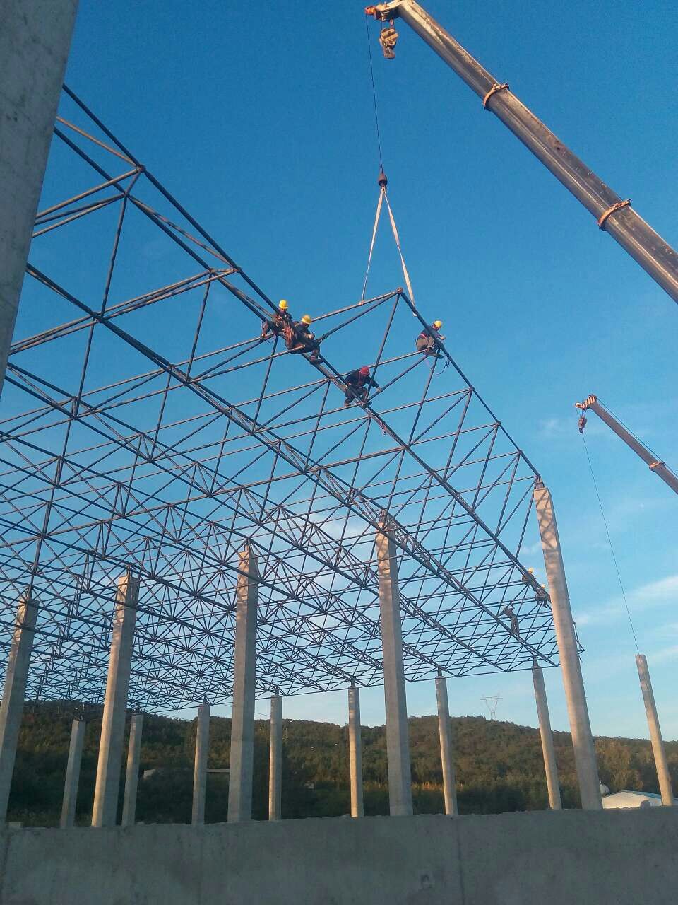 廣州汪清物流園網架