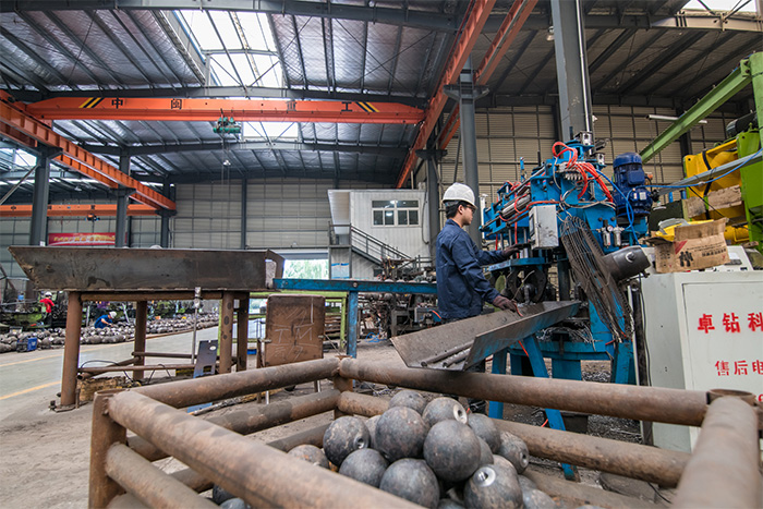 邳州螺栓球基準(zhǔn)孔加工