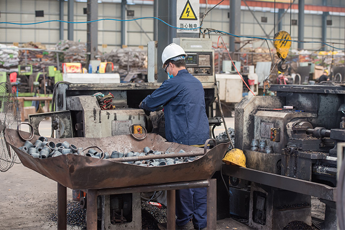 四川網架錐頭車間